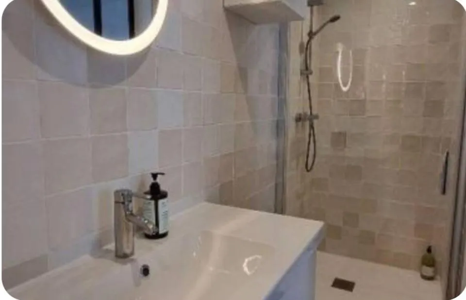 Bord De Mer Au Coeur De La Station Joli Duplex Contemporain Equipe 브노데 0*,